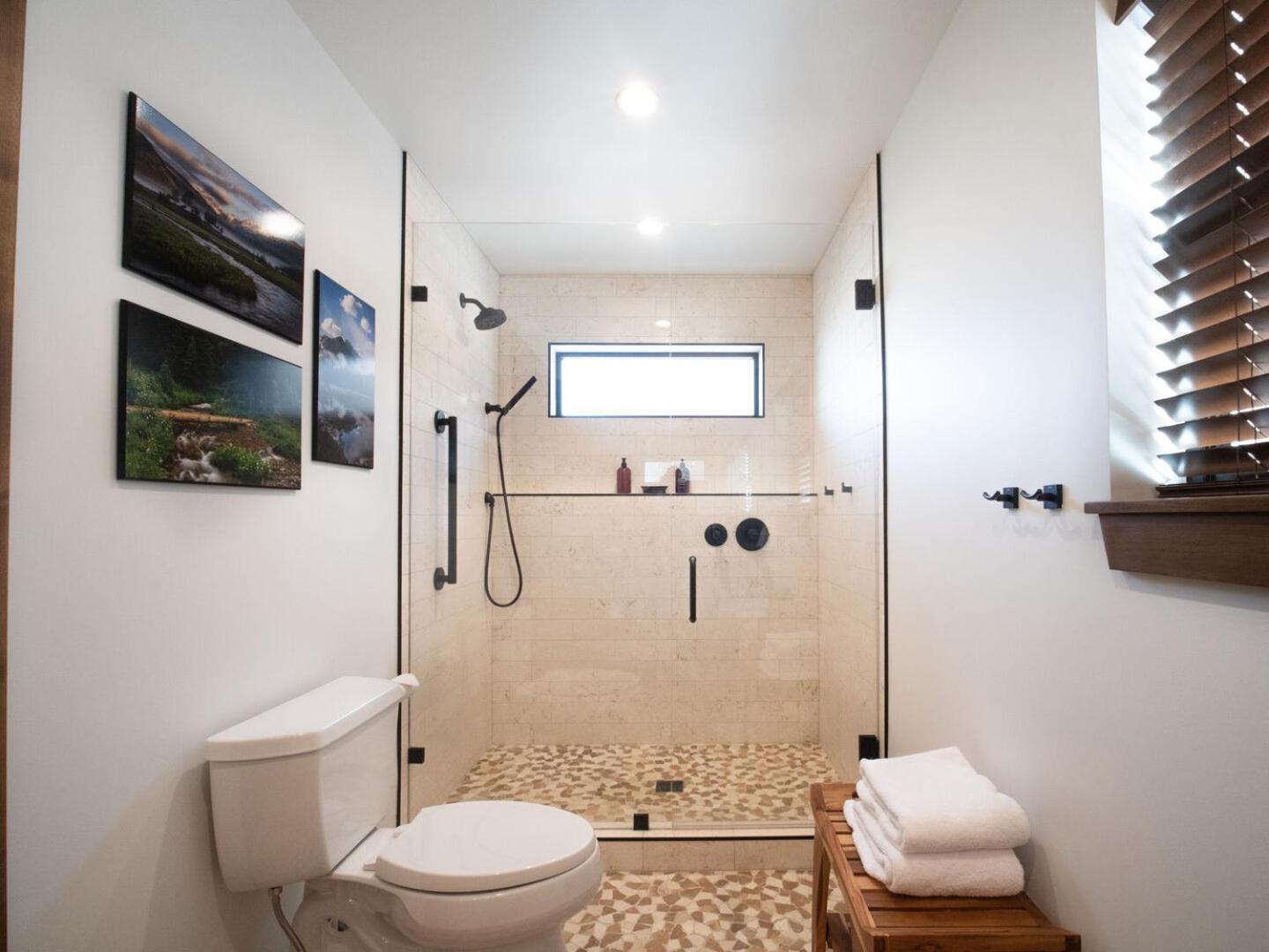 Chic Retreat Indoor Outdoor Fireplace, Private Jacuzzi, Great Location! Estes Park Zimmer foto