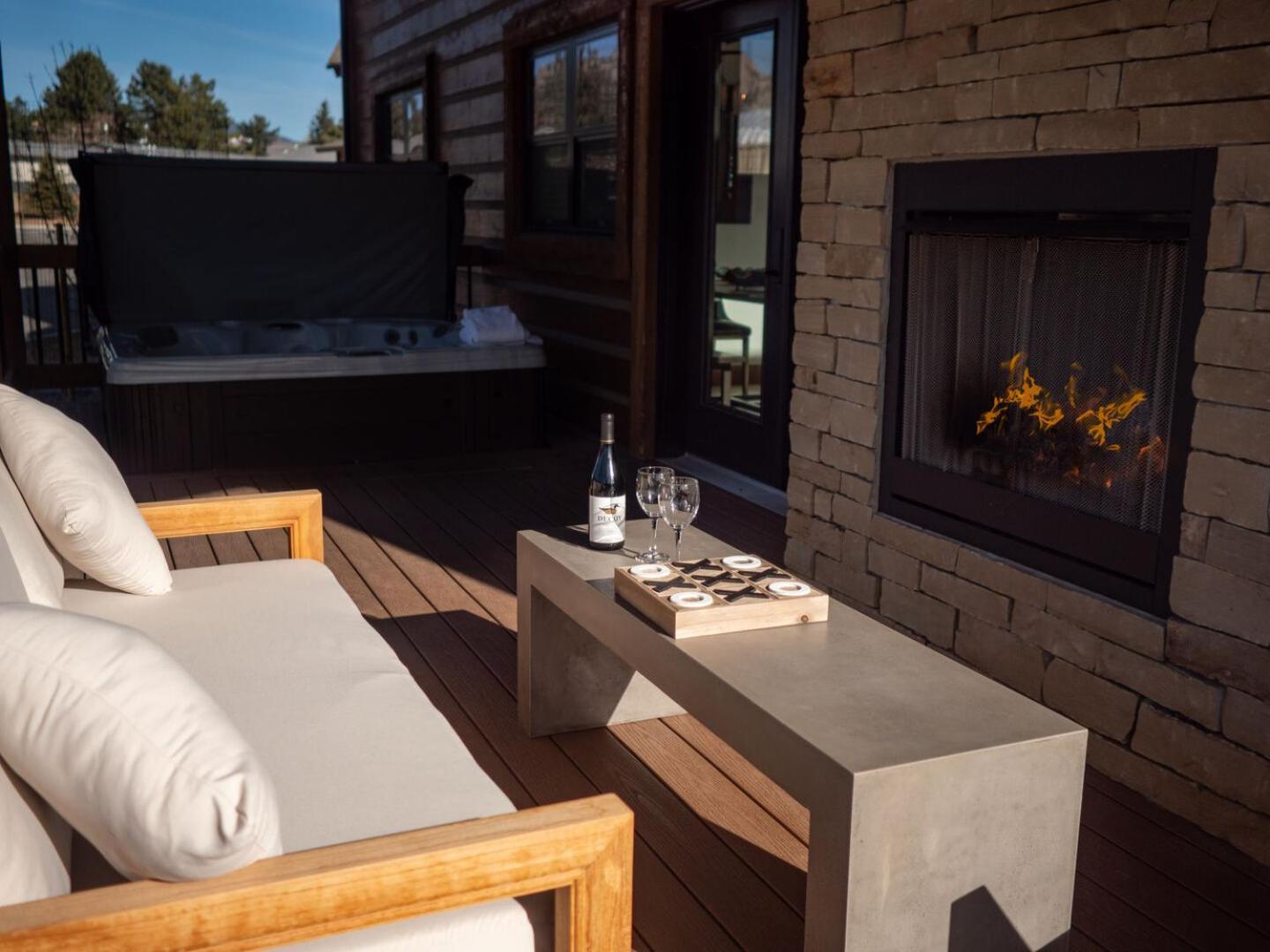 Chic Retreat Indoor Outdoor Fireplace, Private Jacuzzi, Great Location! Estes Park Zimmer foto